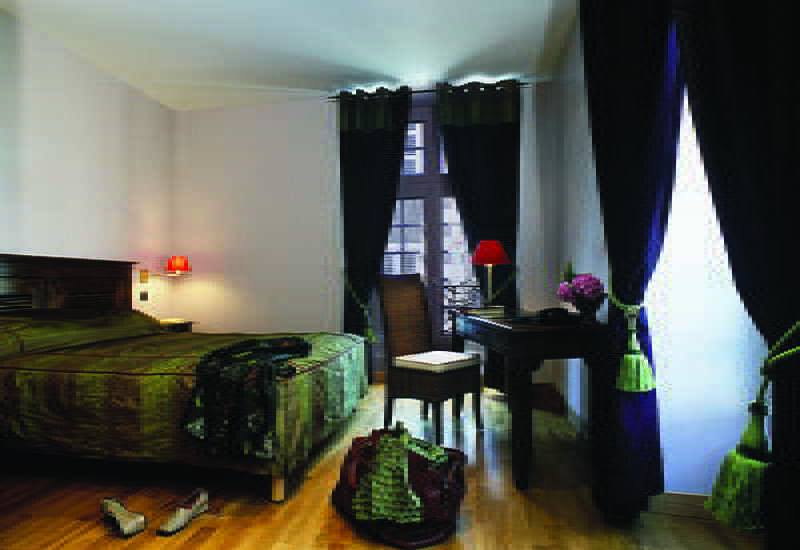 The Originals City, Hotel La Reine Jeanne, 奥尔泰兹 外观 照片