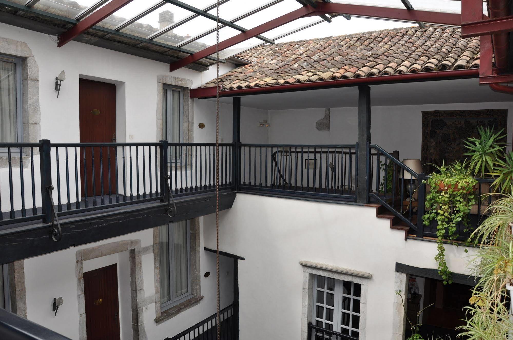 The Originals City, Hotel La Reine Jeanne, 奥尔泰兹 外观 照片