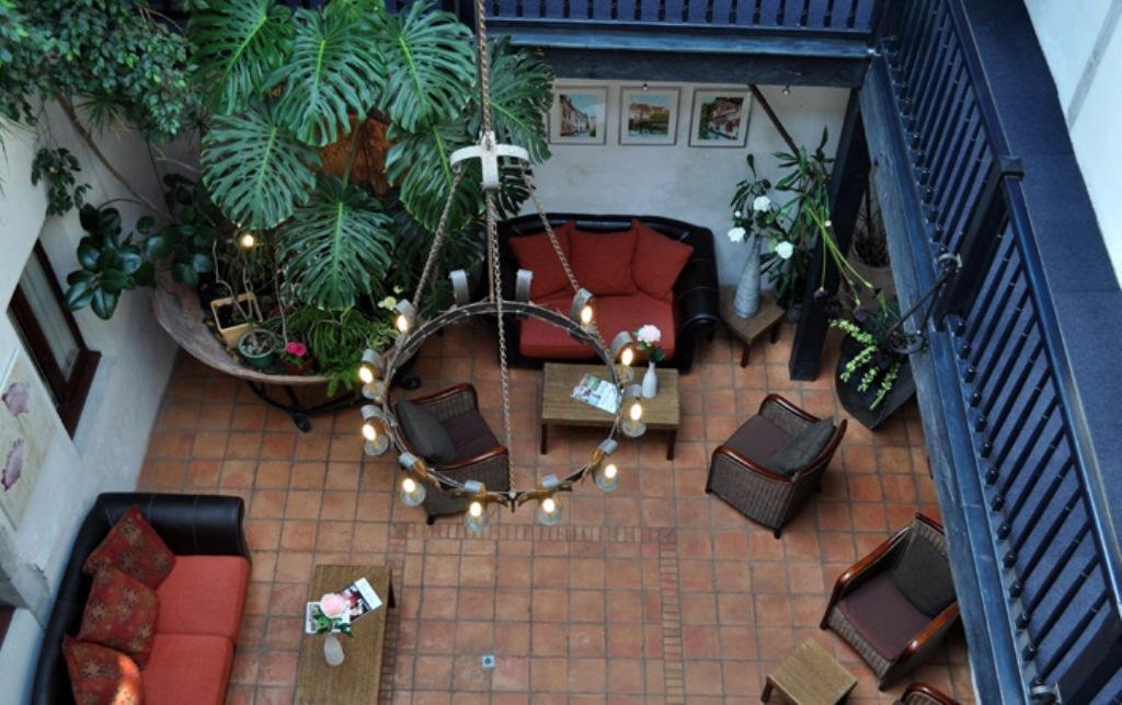 The Originals City, Hotel La Reine Jeanne, 奥尔泰兹 外观 照片