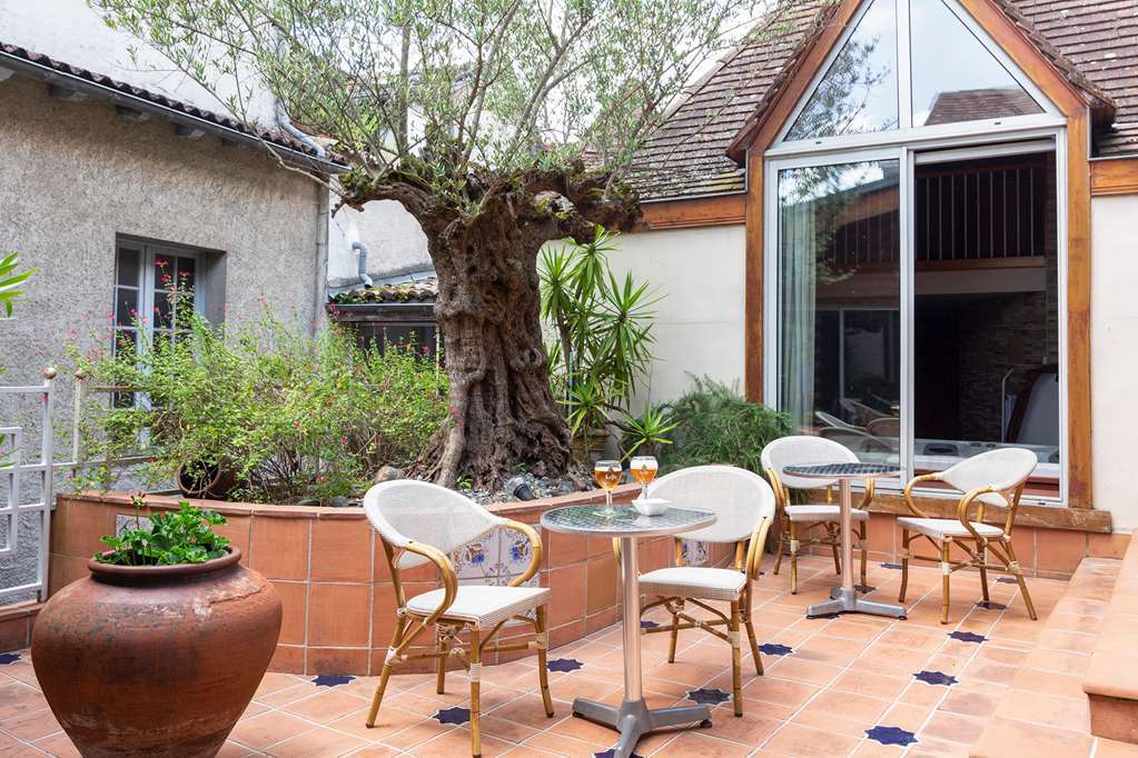 The Originals City, Hotel La Reine Jeanne, 奥尔泰兹 便利设施 照片